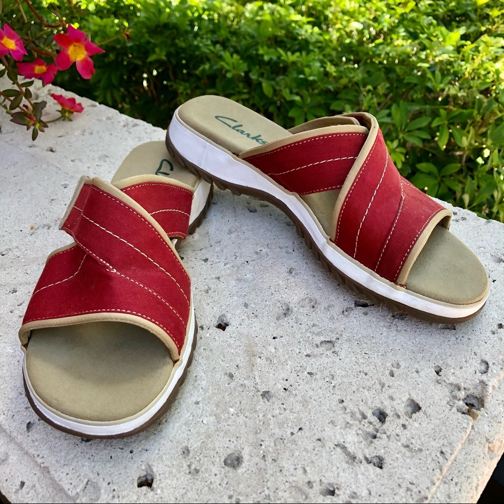 Clarks Womens Canvas Red Slide Sandals Hook I Loop